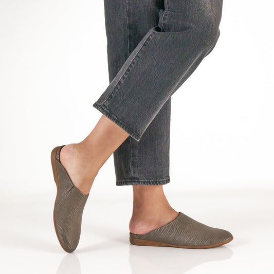 Lysa Grey/Pewter Leather