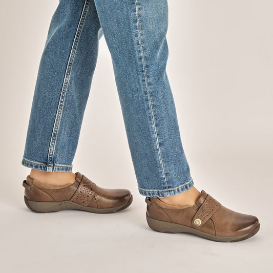 Sallie Stone Waxy Burnished
