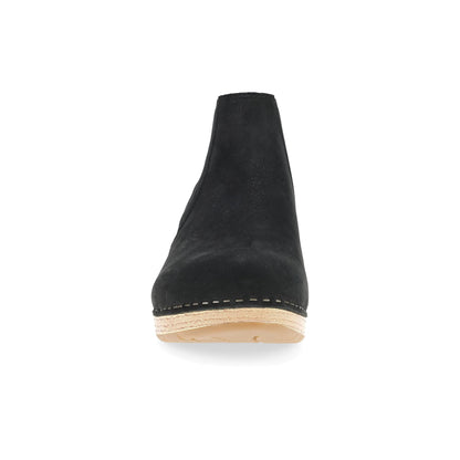 Toe image of Lane Black Milled Nubuck