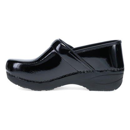 Side image of XP 2.0 Clog Black/Black Patent