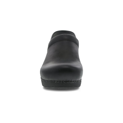 Toe image of XP 2.0 Mens Black Burnished Nubuck