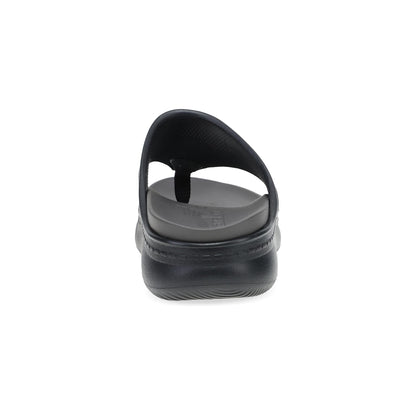 Heel image of Devyn Thong Black Molded
