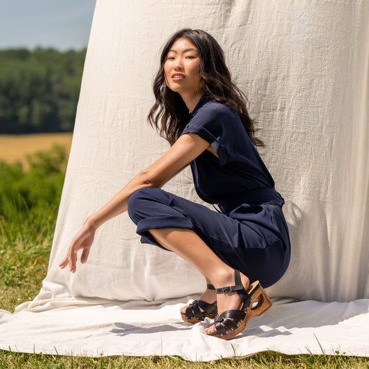 Alanna Black Calf Wood
