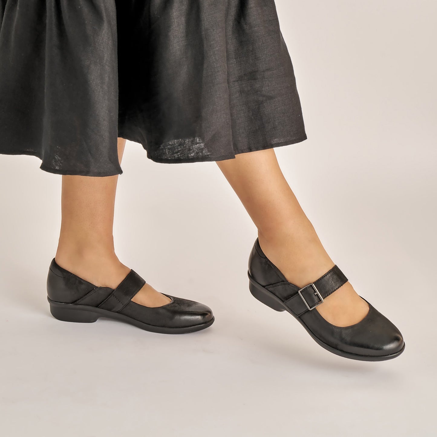 Collette Wide Black Burnished Nubuck