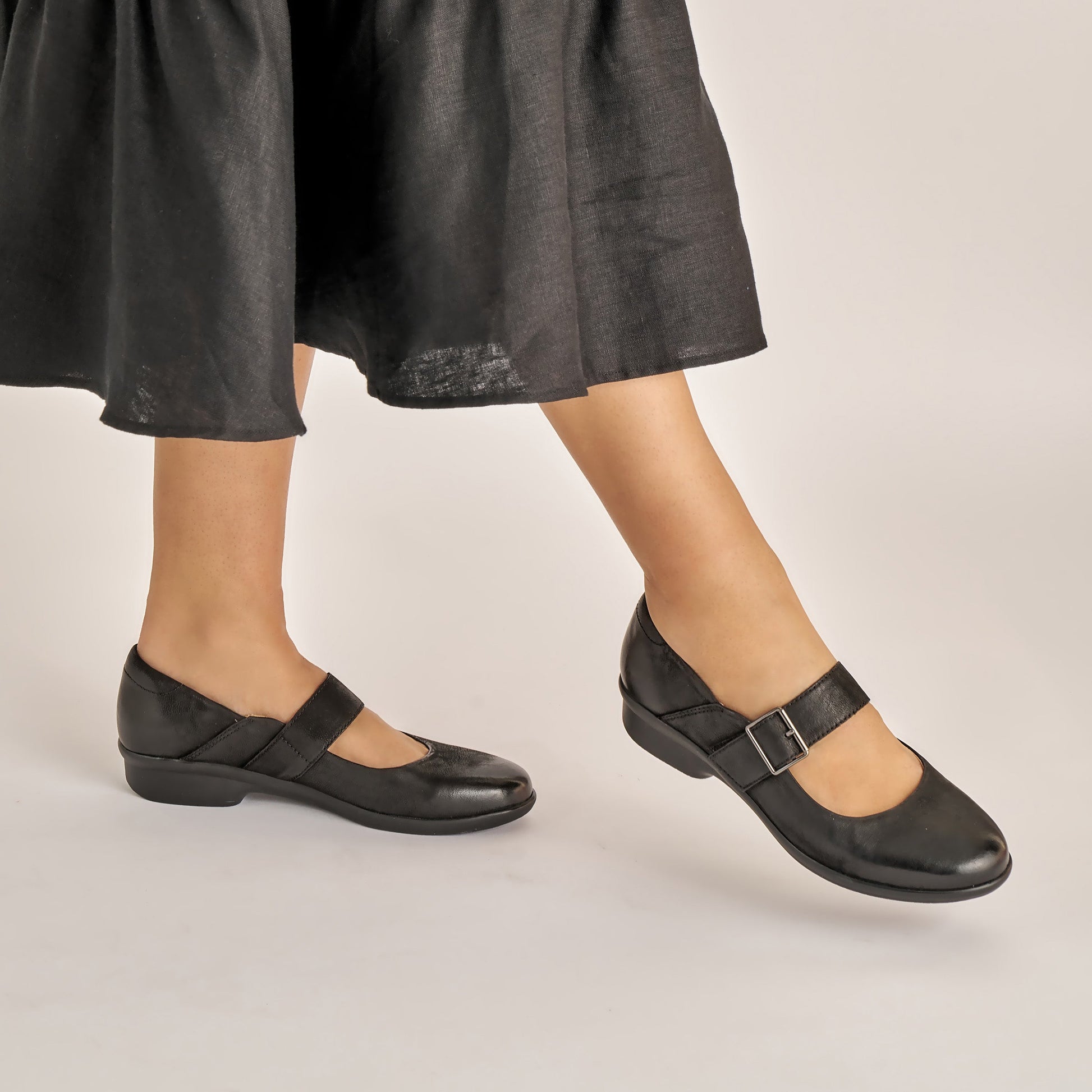 Collette Wide Black Burnished Nubuck