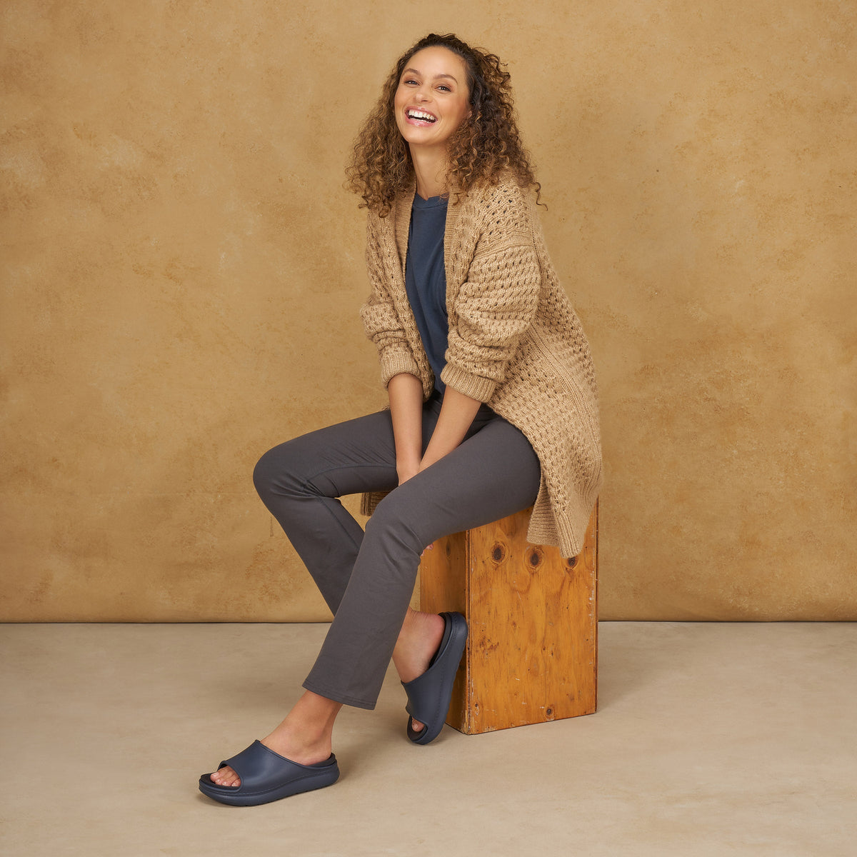 Devyn Navy Molded