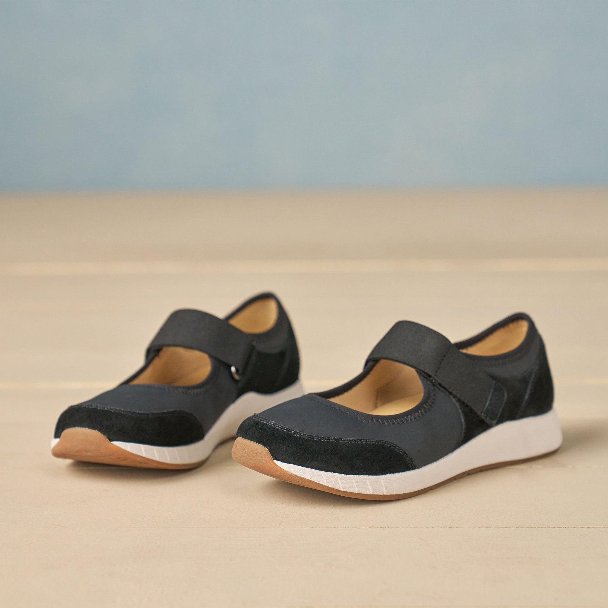 Carolina Black Suede