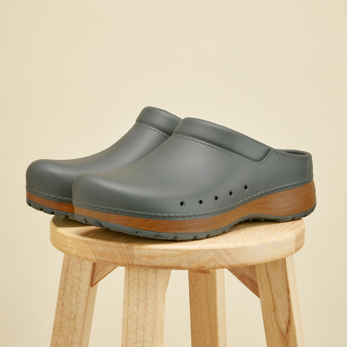 Kane Mens Grey Mule