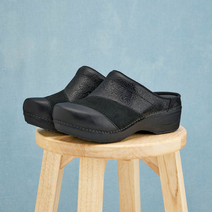Zinnia Black Multi