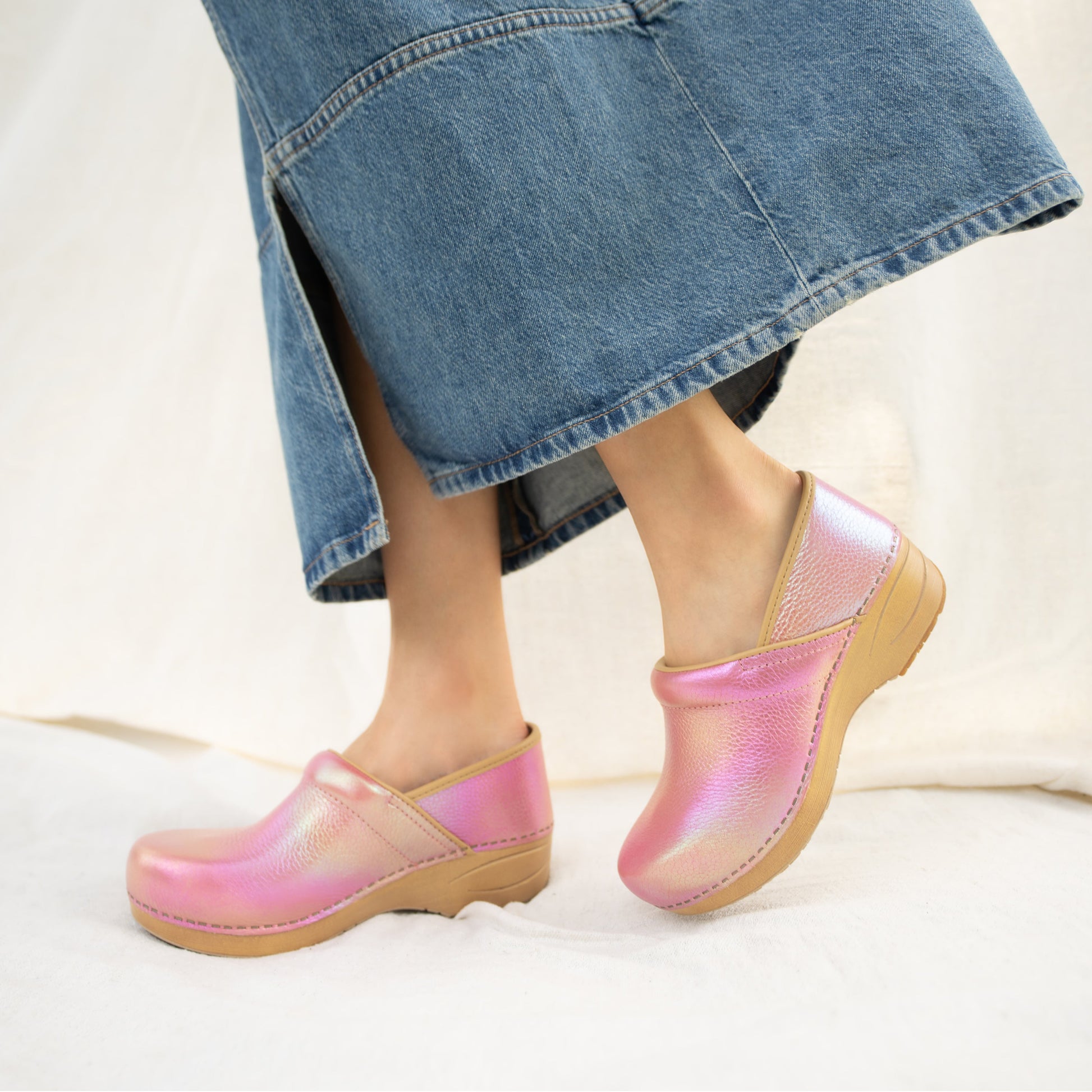 XP 2.0 Pink Iridescent Leather