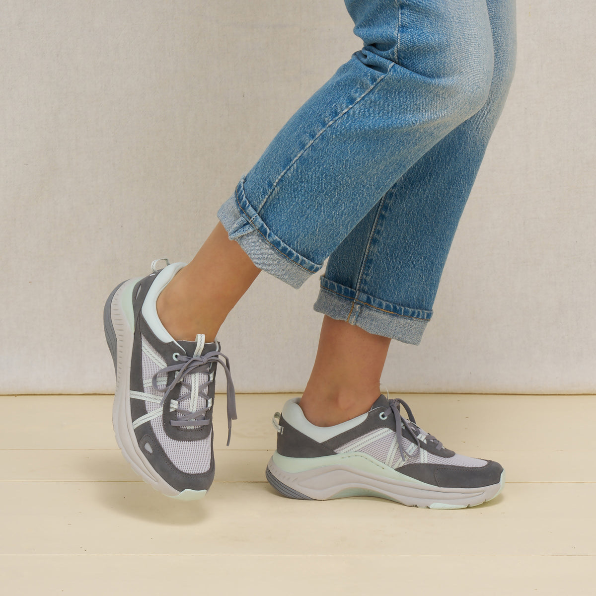 Poppy Frost Grey Suede