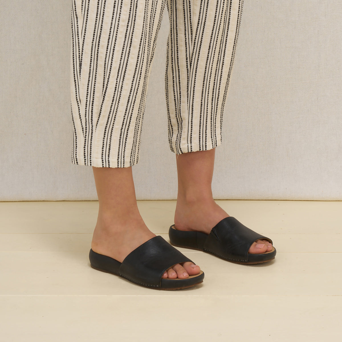 Twyla Black Leather